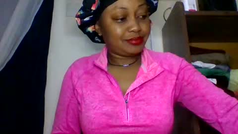 Snapshot of magdalinemus chatting on 06.16.26 magdalinemus online show from 06.16.26