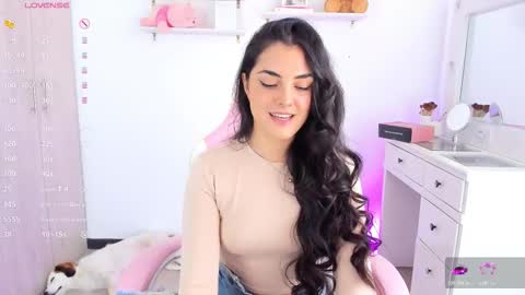 Snapshot of mager_of chatting on 12.16.25 Eva online show from 12.16.25