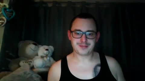 Snapshot of magfrauenfuesse chatting on 01.01.25 magfrauenfuesse online show from 01.01.25