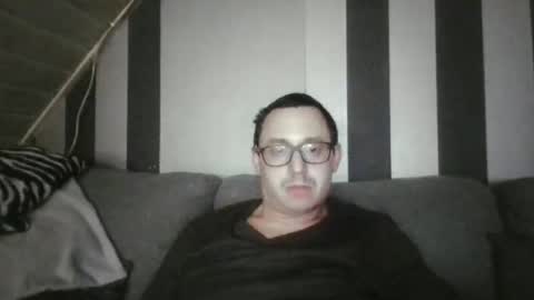 Snapshot of magfrauenfuesse chatting on 11.27.25 magfrauenfuesse online show from 11.27.25