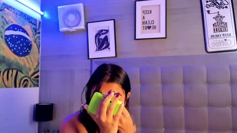 Snapshot of maggie_greene chatting on 09.10.25 Maggie online show from 09.10.25