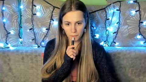 Maggie online show from 02.14.25