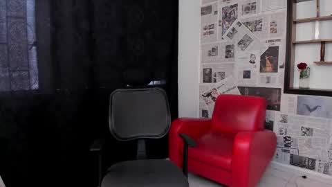 Snapshot of magic_boy01 chatting on 02.19.25 Damian Rivers online show from 02.19.25