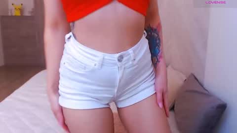 Hypnotizing online show from 04.24.26