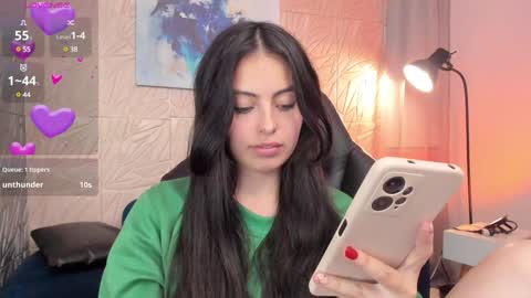 Snapshot of magic_fernanda chatting on 12.17.24 Fer online show from 12.17.24