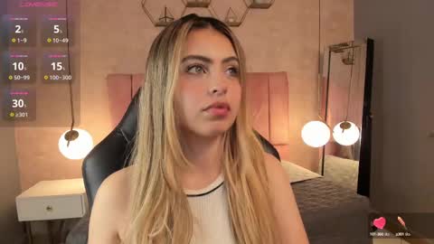 Snapshot of magic_fernanda chatting on 09.11.25 Fer online show from 09.11.25