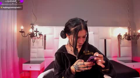 Snapshot of magic_isis_ chatting on 02.27.26 Magic isis online show from 02.27.26