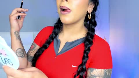 Snapshot of magic_marg chatting on 01.31.25 Marge online show from 01.31.25