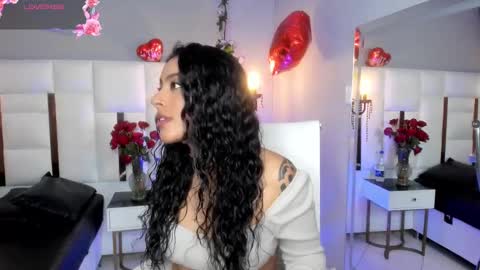 Snapshot of magic_marg chatting on 02.20.25 Marge online show from 02.20.25