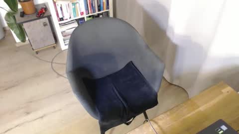 magic_muscles online show from 12.21.25