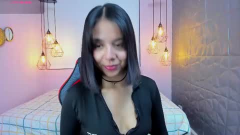Oliviah online show from 06.14.26