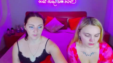 Snapshot of magiceyess chatting on 12.16.24 Lili and Bella online show from 12.16.24
