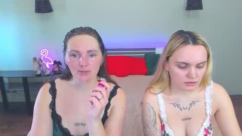 Lili and Bella online show from 03.03.26