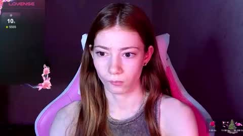 Snapshot of magicladyy chatting on 04.09.26 Angel online show from 04.09.26