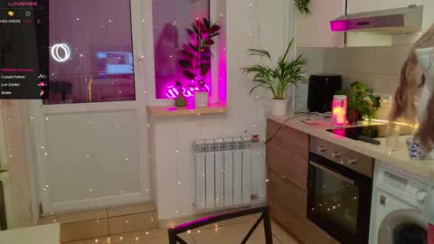 MagicLove online show from 12.15.25