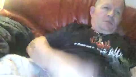 Snapshot of magicman250 chatting on 12.04.25 magicman250 online show from 12.04.25