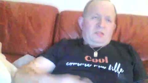 Snapshot of magicman250 chatting on 12.17.25 magicman250 online show from 12.17.25