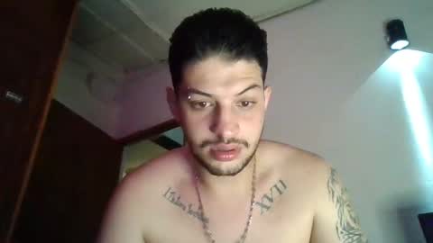 Snapshot of magico_9809 chatting on 01.28.25 BRAYAN online show from 01.28.25