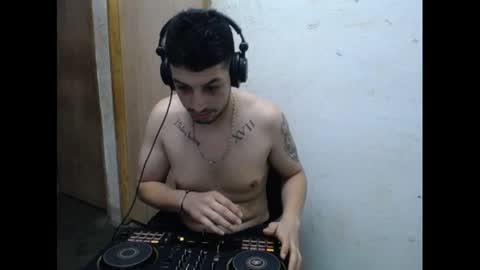 Snapshot of magico_9809 chatting on 09.14.25 BRAYAN online show from 09.14.25