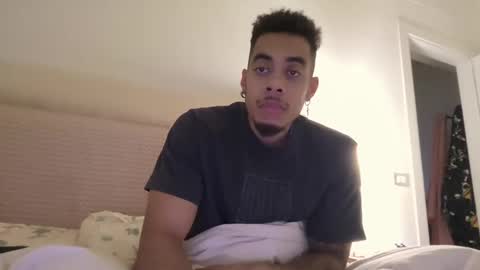 Snapshot of magicsempai chatting on 01.20.25 Magicsempai online show from 01.20.25