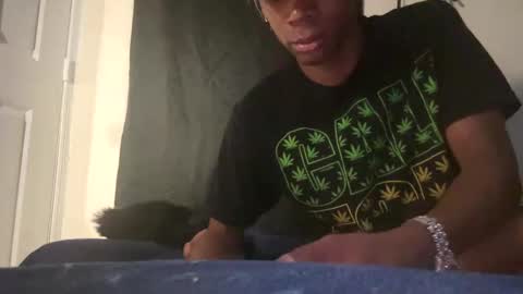 Snapshot of magiicboo chatting on 11.26.25 magiicboo online show from 11.26.25