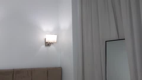 Snapshot of magnificent_angel chatting on 03.09.25 Sasha online show from 03.09.25