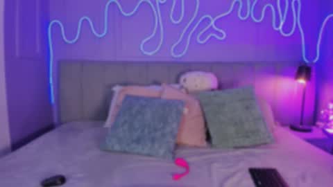 Mai online show from 11.06.25