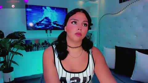 Snapshot of maia_hotts chatting on 07.17.26 CamiiGarcia online show from 07.17.26