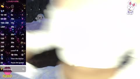 Snapshot of maiaa_evans chatting on 01.03.25 t online show from 01.03.25