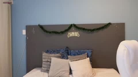 Snapshot of maiaa_ruiz chatting on 12.11.24 Maiaa Ruiz online show from 12.11.24