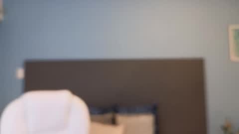 Snapshot of maiaa_ruiz chatting on 12.14.24 Maiaa Ruiz online show from 12.14.24