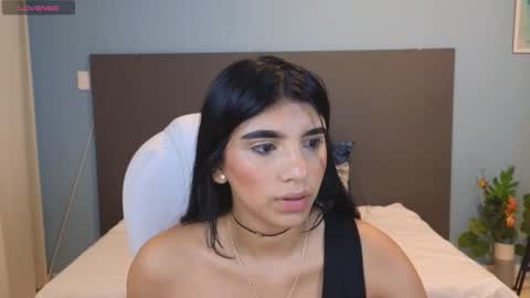 Snapshot of maiaa_ruiz chatting on 12.29.24 Maiaa Ruiz online show from 12.29.24