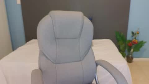 Snapshot of maiaa_ruiz chatting on 09.22.25 Maiaa Ruiz online show from 09.22.25