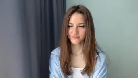 M I A online show from 05.07.26