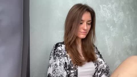 M I A online show from 05.09.26