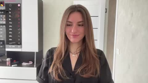 M I A online show from 07.30.26