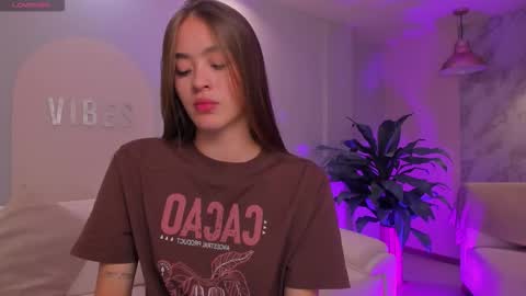  Maia  online show from 09.30.25