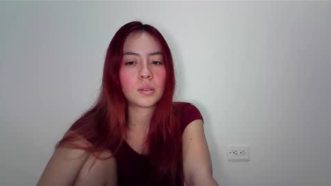 Snapshot of maiarosse_ chatting on 03.10.25 MaiaRosse  online show from 03.10.25
