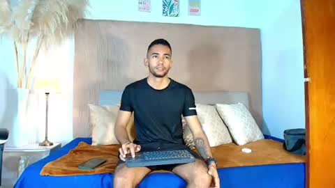 Snapshot of maicolparker0 chatting on 07.27.26 maicolparker0 online show from 07.27.26
