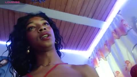 Bella Maidi online show from 12.23.24