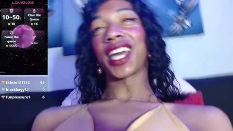 Bella Maidi online show from 12.28.24