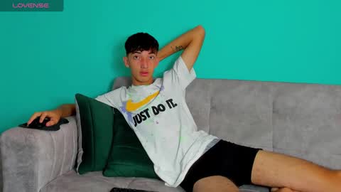 Maikol online show from 09.09.25