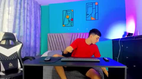 Maikol online show from 04.20.26