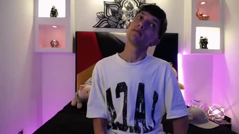 Maiky Cooper online show from 02.28.25