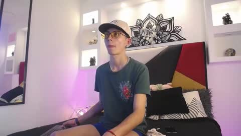 Maiky Cooper online show from 03.02.25