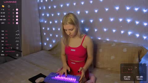 Snapshot of mailin_harrington chatting on 01.16.25 Your kitty online show from 01.16.25