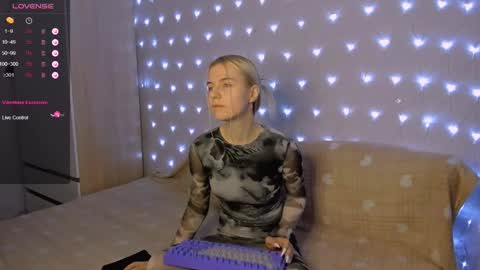 Snapshot of mailin_harrington chatting on 02.02.25 Your kitty online show from 02.02.25