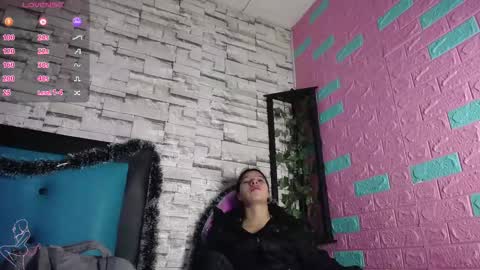  MAILY CAN  online show from 12.16.25