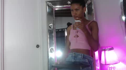mailyn_gold online show from 04.29.26