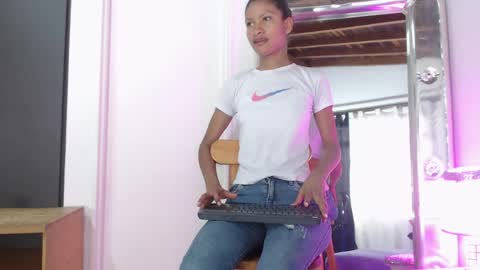 mailyn_gold online show from 05.04.26